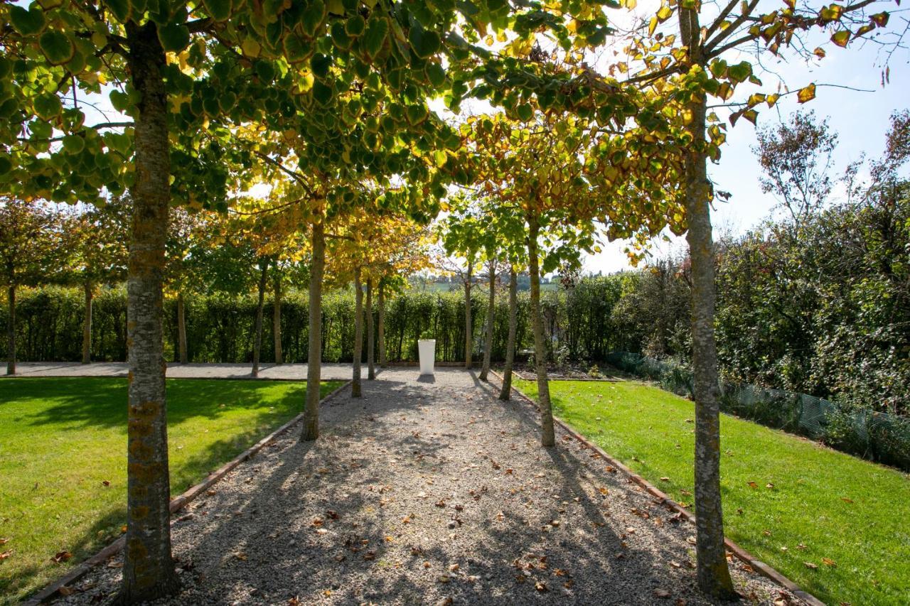 Fontelunga Hotel & Villas Pozzo  Экстерьер фото