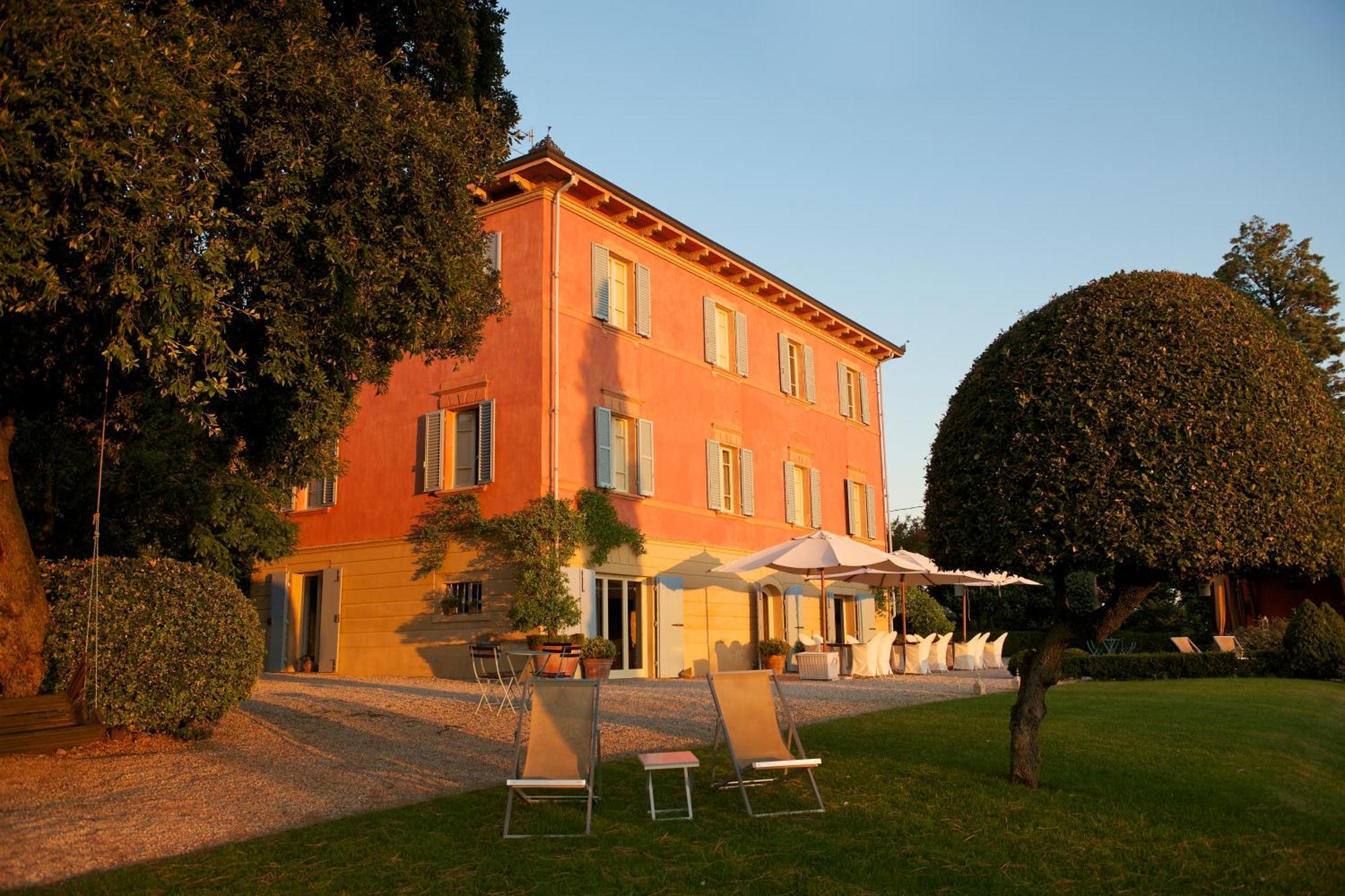 Fontelunga Hotel & Villas Pozzo  Экстерьер фото