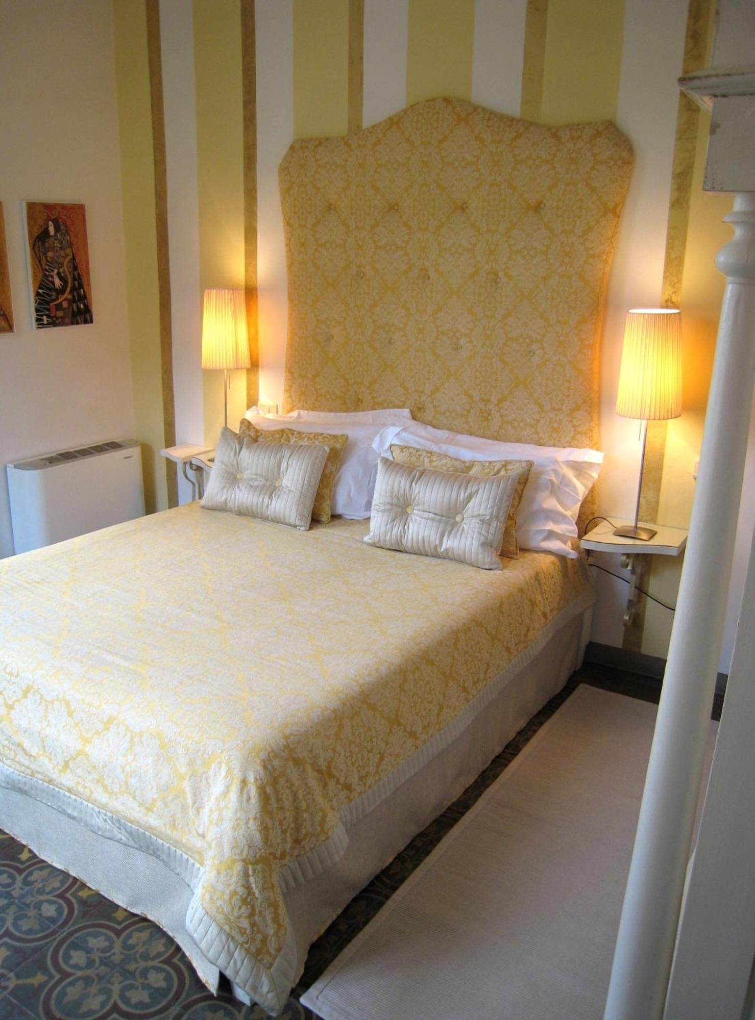 Fontelunga Hotel & Villas Pozzo  Экстерьер фото