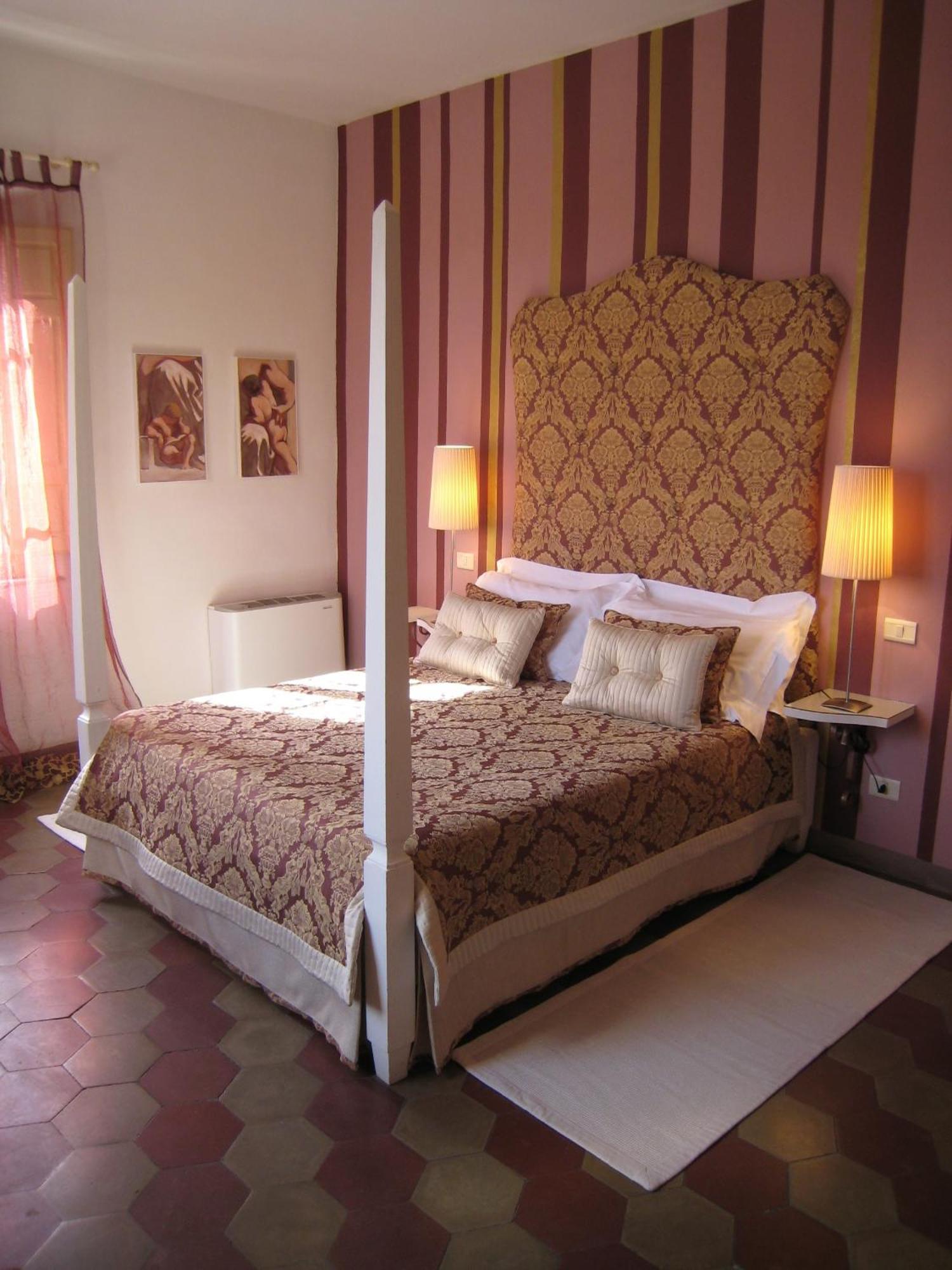 Fontelunga Hotel & Villas Pozzo  Экстерьер фото